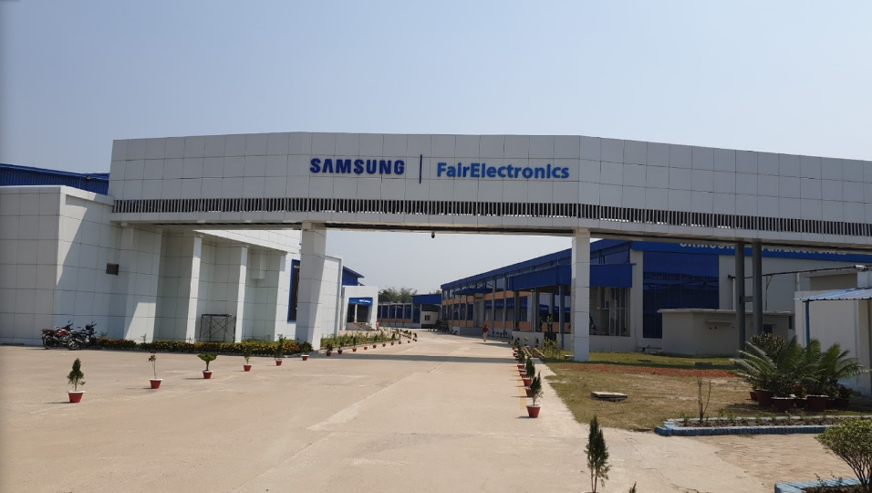 Samsung_Fair_Electronics_Manufacturing_Plant (2)